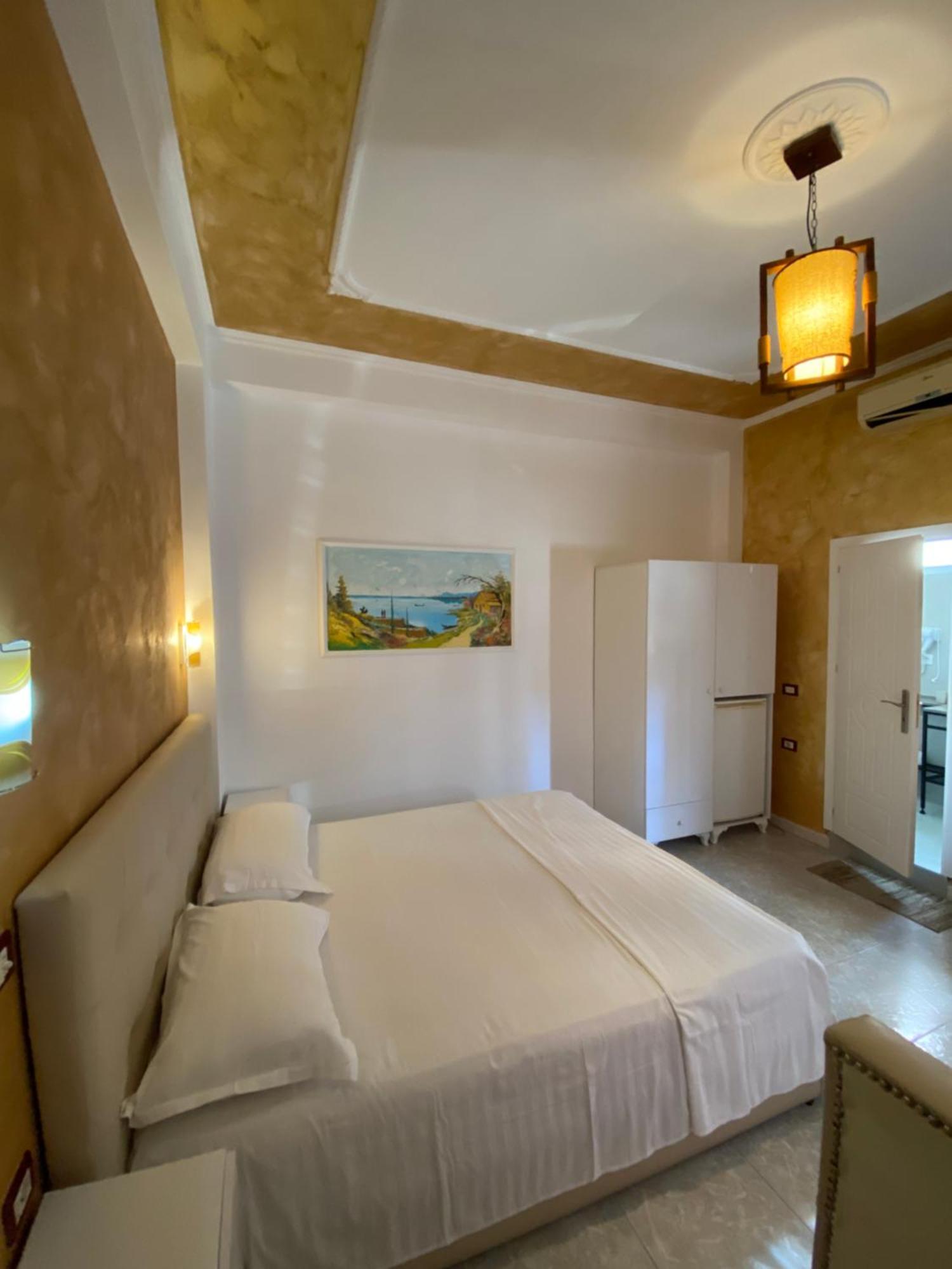 Bliss Boutique Hotel Durrës Buitenkant foto
