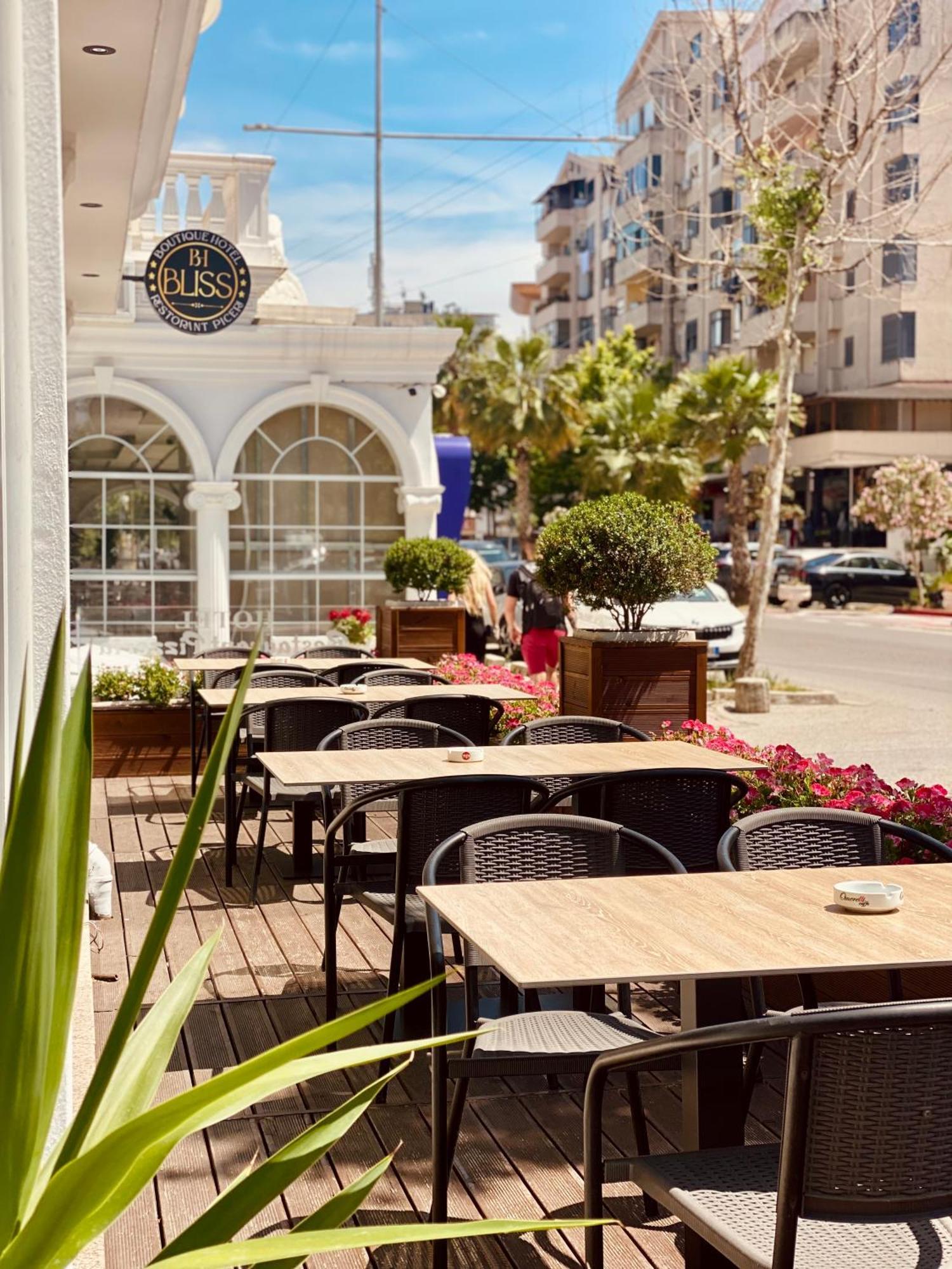 Bliss Boutique Hotel Durrës Buitenkant foto